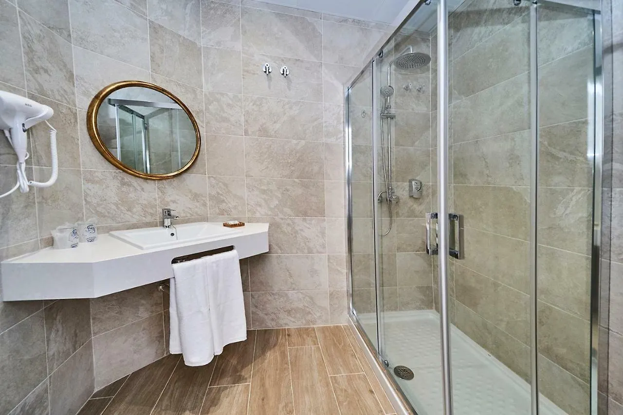 Hotel Bajamar Ancladero Playa Nerja Spain